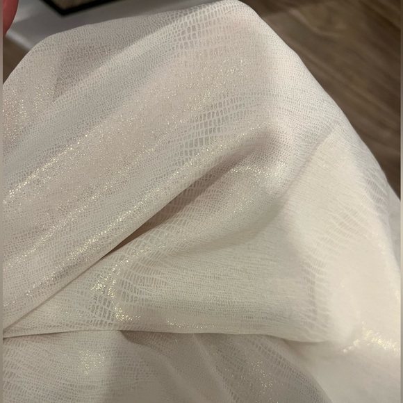 BCBG Shift Dress 🤍 - Picture 12 of 16